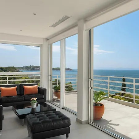 Apartment Spectacular Sea Views, 2bd Beachfront